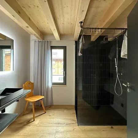 With 3 Bedrooms * Sedrun